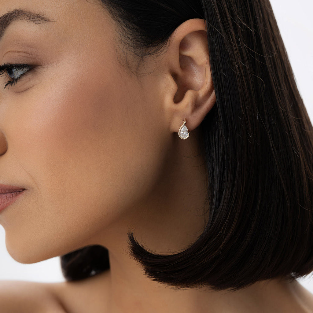 Aveline Stud Earrings | Gold
